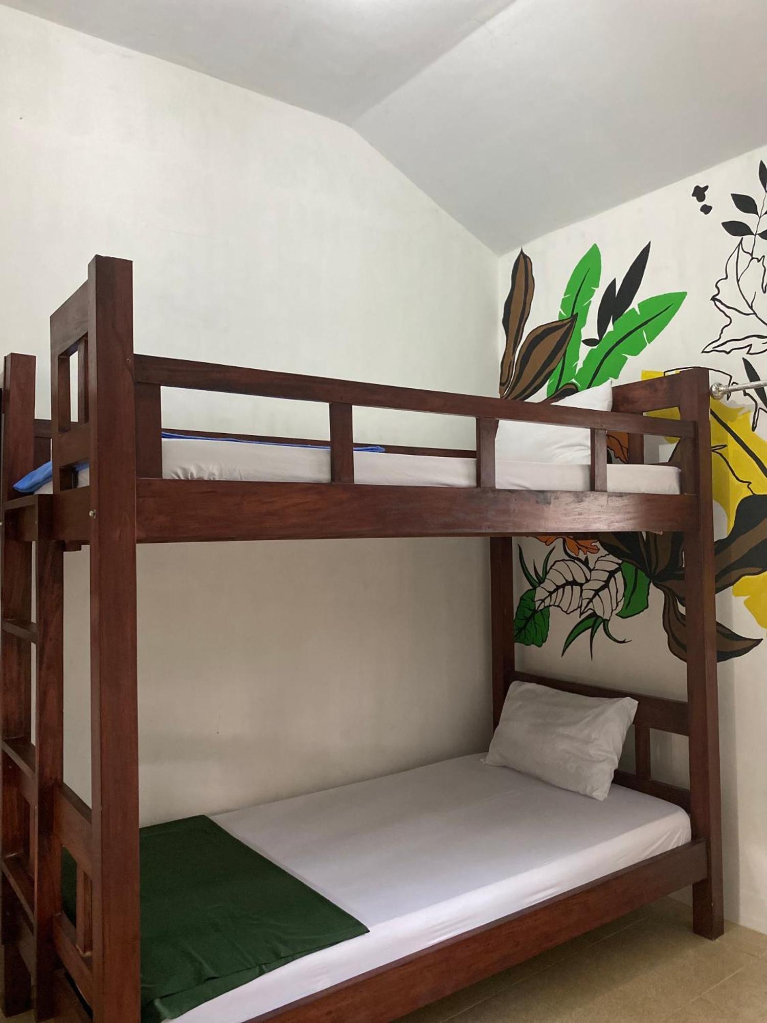Zzz Vandrarhem Banyuwangi  Exteriör bild