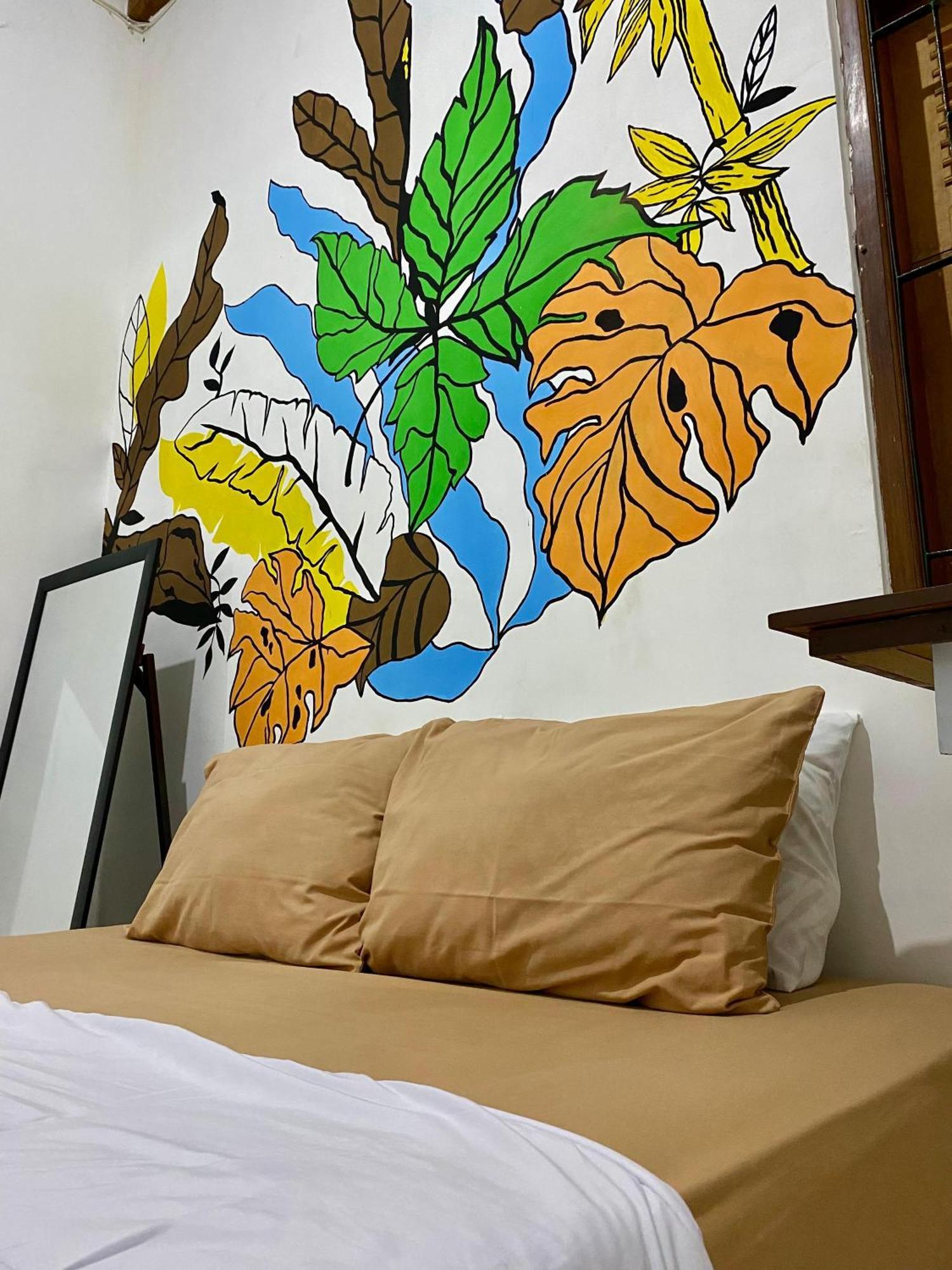 Zzz Vandrarhem Banyuwangi  Rum bild